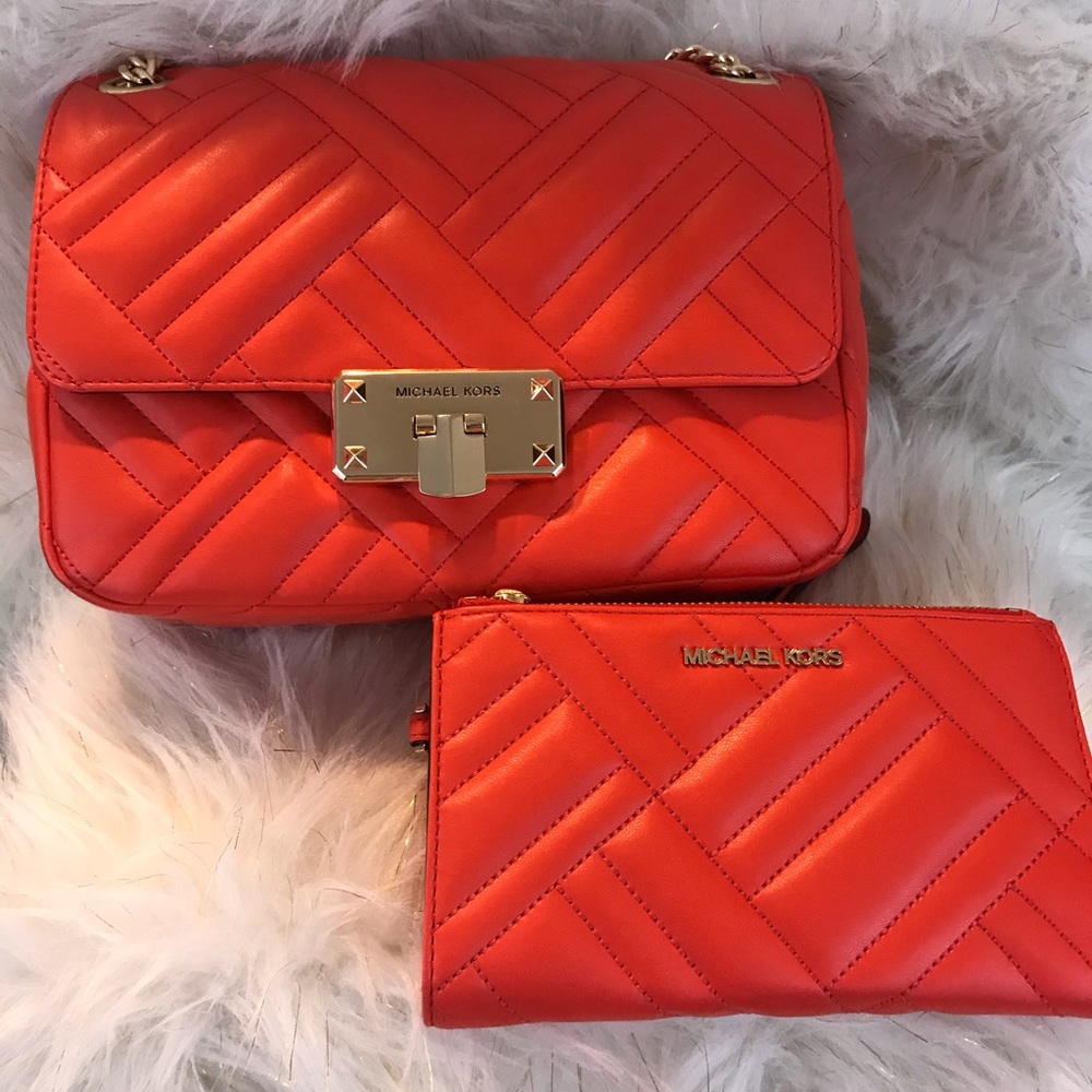 Michael Kors Vegan / Faux Leather Orange Crossbody Shoulder Bag + Wallet Set